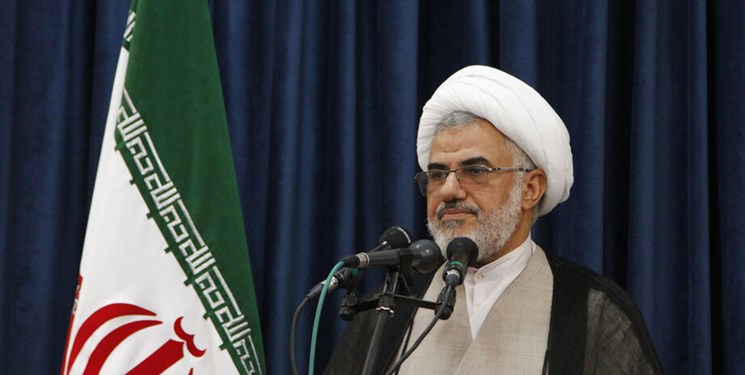 زنان پس از انقلاب پیشگام پیشرفت بوده‌اند/ غرب می‌خواهد تقدس مادر و عفت زن را بازیچه کند