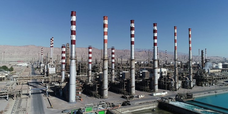 طرح ملی ارتقای کیفیت فرآورده‌های پالایشگاه نفت بندرعباس فردا کلید می‌خورد