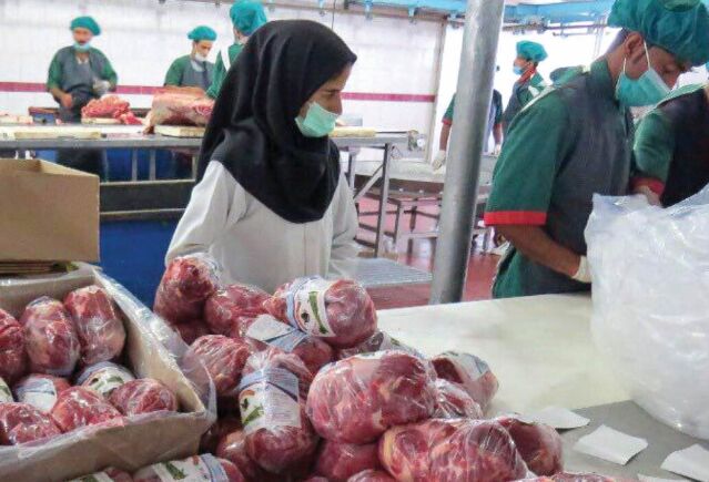 چهار تُن گوشت تنظیم بازار به کیش منتقل شد