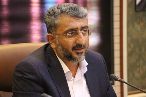بندرعباس نباید به محلی برای پارک خودرو گردشگران قشم تبدیل شود
