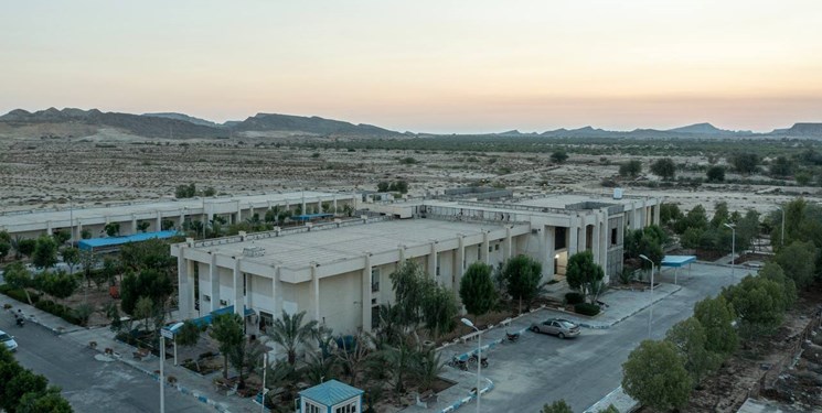 تنها بیمارستان غرب جزیره قشم در محاصره مشکلات