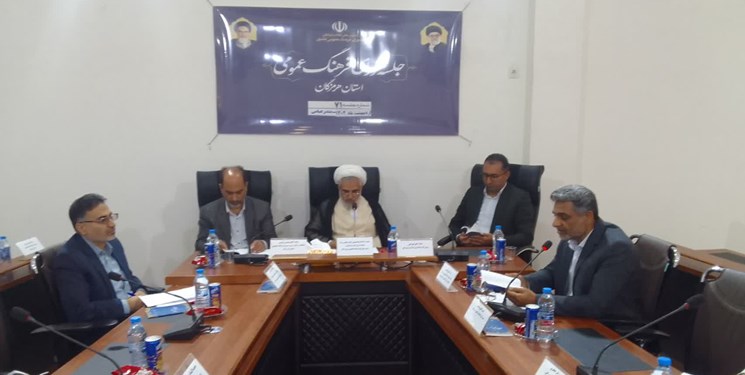 دبیرخانه مُد و لباس در هرمزگان تشکیل شود