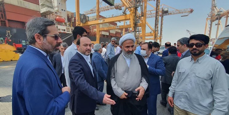 بازدید رئیس و اعضای کمیسیون اصل ۹۰ از بندر شهید رجایی