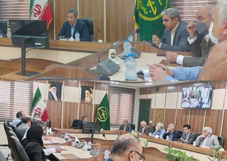 بررسی مشکلات بیمه مراکز تکثیر و مزارع پرورش میگو استان