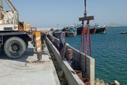 اتمام تعمیرات اساسی و نصب اسکله فلزی شناور بندرگاه جاسک