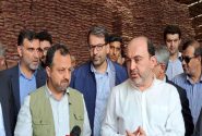 لیست شرکت‌هایی که باید حساب‌های بانکی‌شان به استان منتقل شود تحویل وزیر اقتصاد شده است