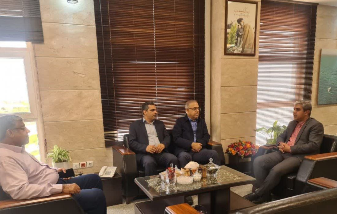 دیدار مدیرکل شیلات هرمزگان با نماینده مردم هرمزگان در مجلس شورای اسلامی