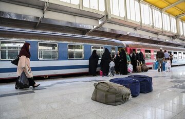 آغاز پیش فروش بلیت قطارهای مسافری در هرمزگان