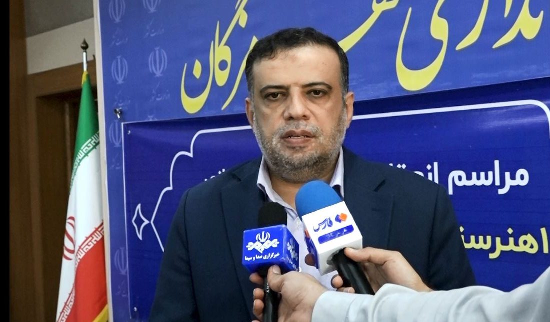 امضای همزمان ۱۵ تفاهم نامه توسعه هنرستان ها با حضور استاندار هرمزگان