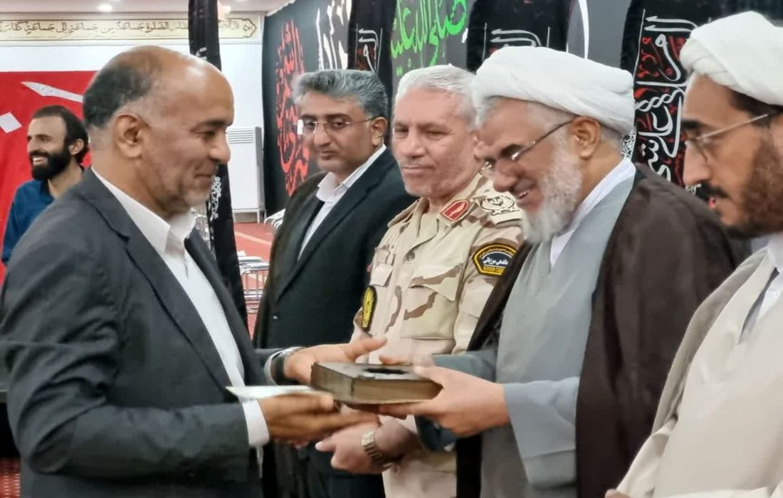 تلاش های مجموعه آب در زمینه همکاری با ستاد اقامه نماز جمعه ستودنی است