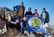 صعود تیم کوهنوردی دانشگاه علوم پزشکی هرمزگان به قله کوه شاه شهرستان بافت
