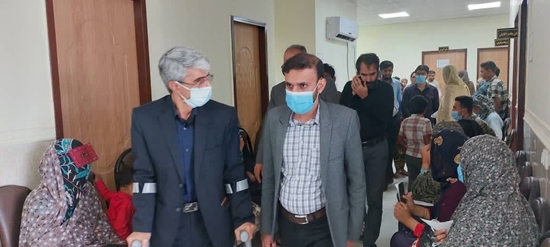 بازدید رئیس دانشگاه علوم پزشکی هرمزگان از  گروه جهادی پزشکی در شهر تیرور شهرستان میناب