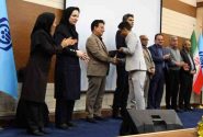  پرستاران هم در زمینه روحی و هم جسمی به بیماران کمک می‌کنند