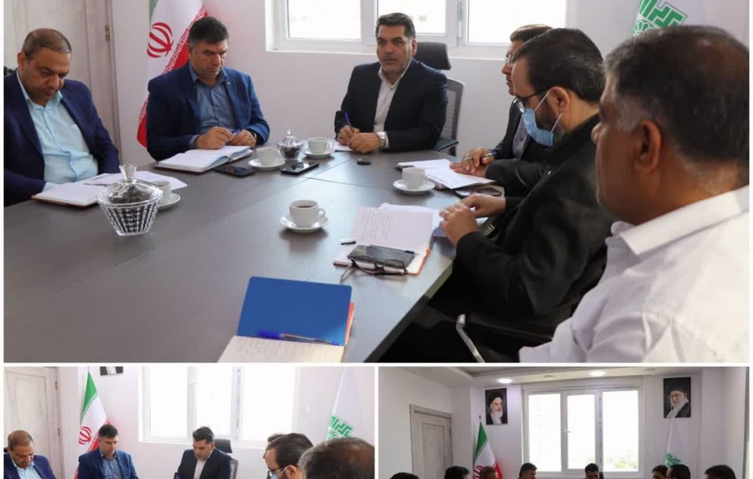 برگزاری جلسه مدیرکل و معاونین امور مالیاتی هرمزگان
