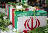 استقبال پرشور هرمزگانی‌ها از ۱۰ شهید گمنام در بندرعباس