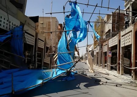 کوچه ستایش بندرعباس زیر آوار داربست