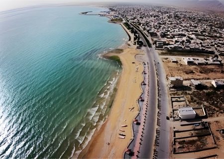 از واگذاری حریم ۶۰ متری دریا خودداری شود