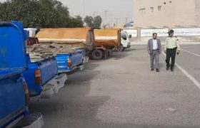 توقیف ۳۰ خودرو و کشف ۳۰۰ مخزن سوخت در میناب، ۴ قاچاقچی دستگیر شدند