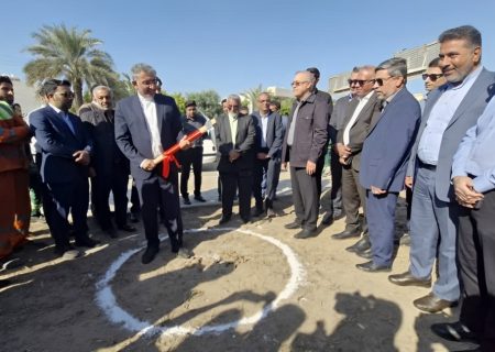 آغاز عملیات احداث دو پل ۹۰ متری در ورودی بندرعباس