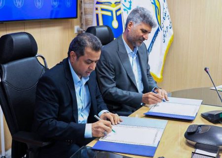 امضا تفاهم نامه همکاری مشترک میان کمیته امداد استان و جهاد دانشگاهی هرمزگان