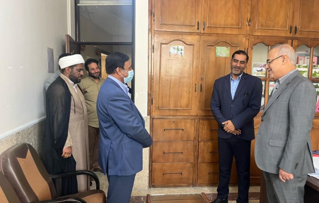 بازدید سرزده و نوروزی استاندار هرمزگان از فرمانداری بندرعباس