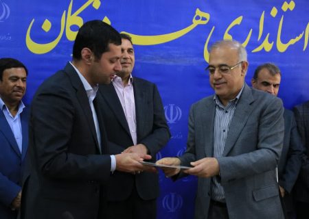 اقدام خیرخواهانه صبا فولاد: ساخت ۳۰ کلاس درس در هرمزگان