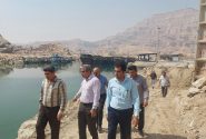بازدید مدیرکل شیلات هرمزگان از روند اجرای پروژه بهسازی بندر صیادی جوادالائمه