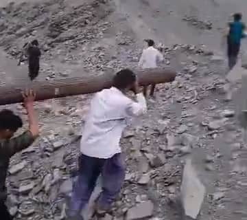 اصلاح شبکه برق ۲۰ کیلوولت گردنه مهندس بخش توکهور هشت‌بندی و سندرک هرمزگان 