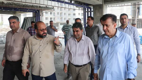 بازدید معاون امور عمرانی استانداری هرمزگان از پروژه‌های نهضت ملی مسکن