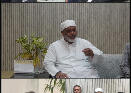 حضور دکتر محمد کمالی در نماز جمعه اهل‌سنت بندرعباس و دیدار با شیخ جمالی