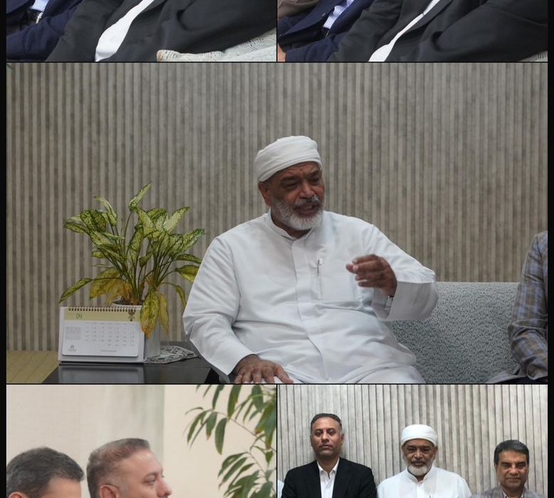 حضور دکتر محمد کمالی در نماز جمعه اهل‌سنت بندرعباس و دیدار با شیخ جمالی