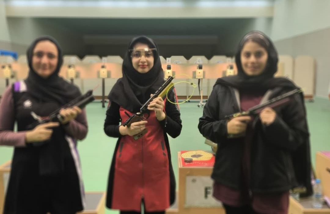 اولین بانوی تیرانداز هرمزگانی در مسابقات قهرمانی تیراندازی آسیا حاضر شد