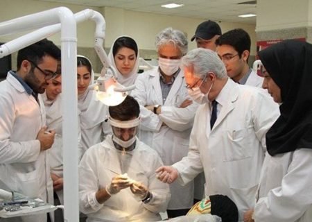 کاهش ۶۰ درصدی سهمیه پزشکی تعهدی؛ پاسخ مسئولان چیست؟