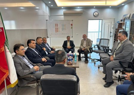 بررسی مسائل بنکداران بندرعباس و اجرای صورتحساب الکترونیکی