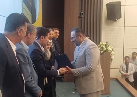 تقدیر از شرکت پودر گچ جنوب فارس در حضور معاون رئیس‌جمهور