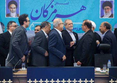 سهم جوانان هرمزگان در اشتغال باید تضمین شود