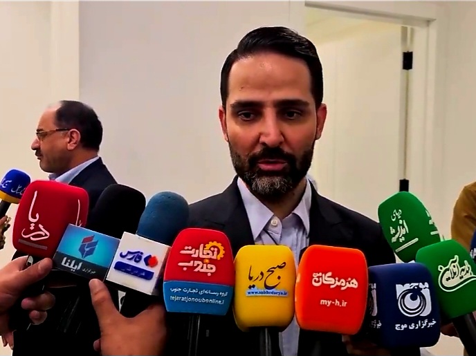 هشدار پالایشگاه آفتاب: تداوم کمبود خوراک، تولید را به مرز توقف رسانده است