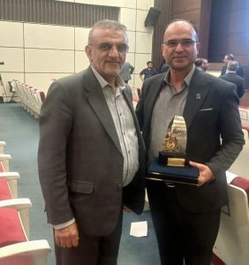 درخشش شرکت شیشه فلوت هرمز در همایش تجلیل از صنعتگران و معدنکاران نمونه هرمزگان 1 photo22029743267