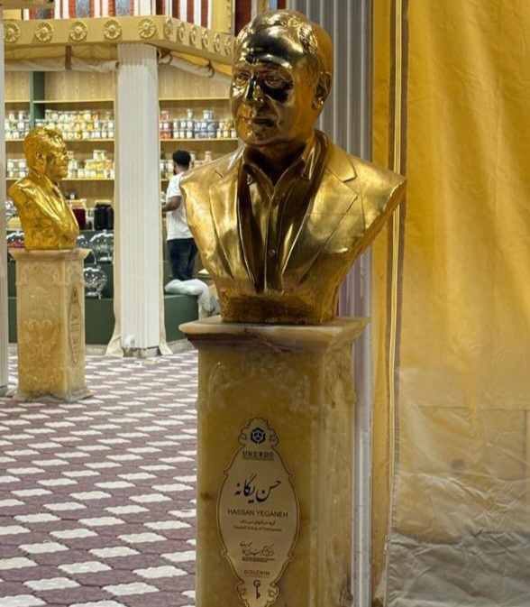 رونمایی بین‌المللی از سردیس حسن یگانه در گلوبال ویلیج دبی