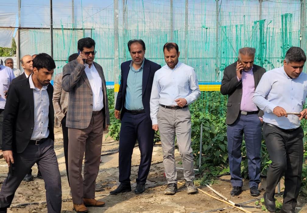 بازدید مستمر مسئولان استان از مناطق سیل‌زده روستای گشوئیه رودان