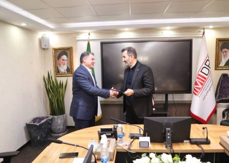 شکیب ذوالغیاث سرپرست شرکت توسعه صنایع انرژی‌بر پارسیان جنوب شد