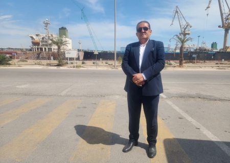 روز مهندس؛ جشنِ همت و دانش برای ساختن فردایی بهتر/پیام تبریک سپهدار علیزاده به سنگربانان کیفیت و آزمایش در مجتمع سپهر کار هرمز