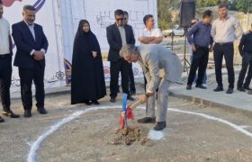 آغاز عملیات اجرایی ساختمان اداری ناحیه ۲ منطقه یک شهرداری بندرعباس در بوستان ارمغان مالیاتی