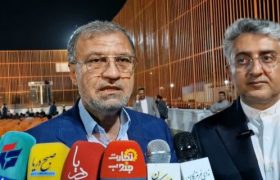 بازسازی زمین ورزشی محله ۶۰۰ دستگاه؛ نماد خدمت صادقانه در دهه فجر