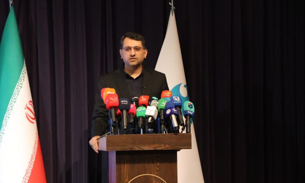 مطالبه بیست ساله تردد خودروهای پلاک مناطق آزاد محقق شد/سرمایه‌گذاری در کیش ۷ برابر شد