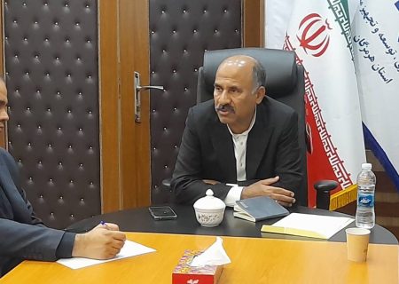 تأکید بر تسریع در تکمیل پروژه‌های نیمه‌تمام و تجهیز مدارس میناب به سیستم‌های سرمایشی