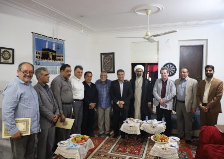 آزادگان با ایستادگی خود، درس بزرگی از ایمان و پایداری به ملت ایران آموختند