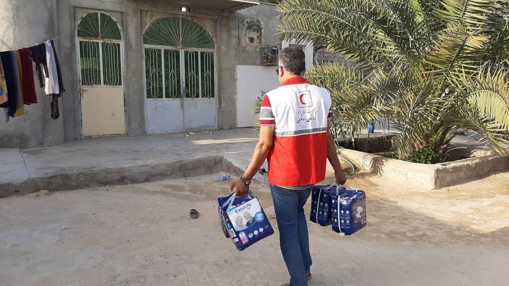 هلال‌احمر هرمزگان در کنار بیماران نیازمند و کم‌برخوردار/ سلحشور: پرداخت بیش از ۶۶ میلیارد ریال کمک‌هزینه درمانی در پنج‌ماهه نخست سال