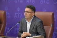 دشمن عامدانه غیرنظامیان را هدف قرار میدهد