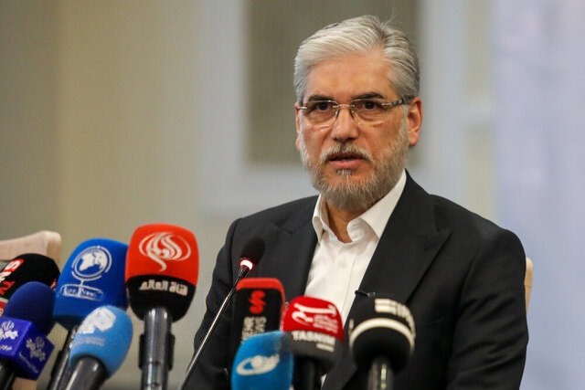 وزیر علوم: فرهنگ ایجاد درآمد باید در دانشگاه‌ها نهادینه شود/ فراخوان دانشگاه‌ها برای بهره‌گیری از قانون جهش تولید دانش‌بنیان و ظرفیت‌های اقتصادی هرمزگان